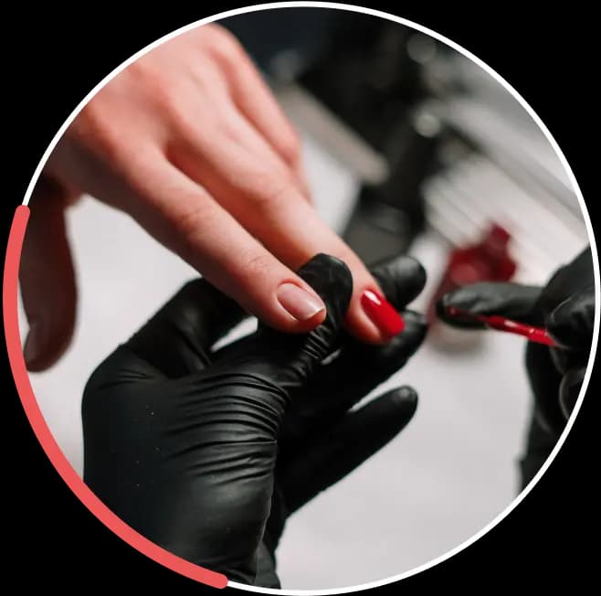 Nail Artist